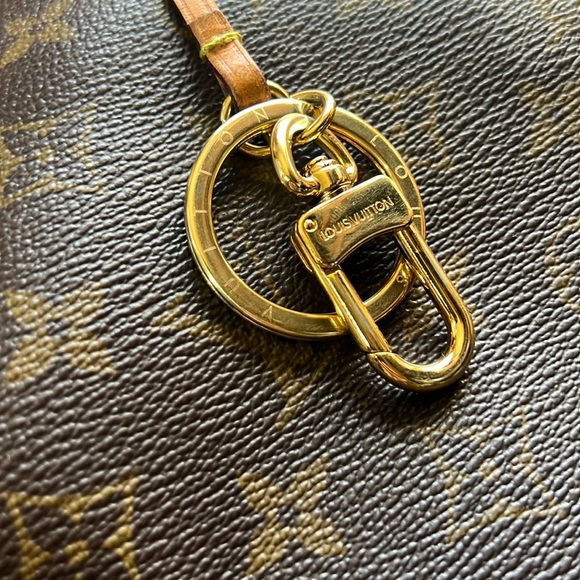 Authentic ARTSY MM LOUIS VUITTON Spain - Picture 3 of 15